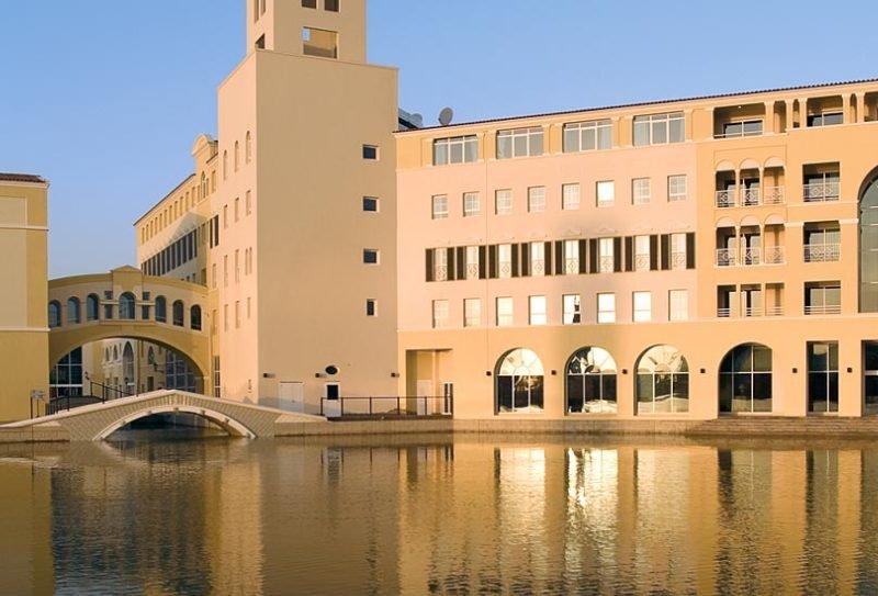 Millennium Lakeview Hotel Formerly Copthorne Lakeview Hotel Dubái Exterior foto